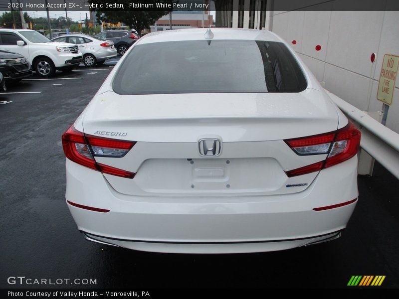 Platinum White Pearl / Ivory 2020 Honda Accord EX-L Hybrid Sedan