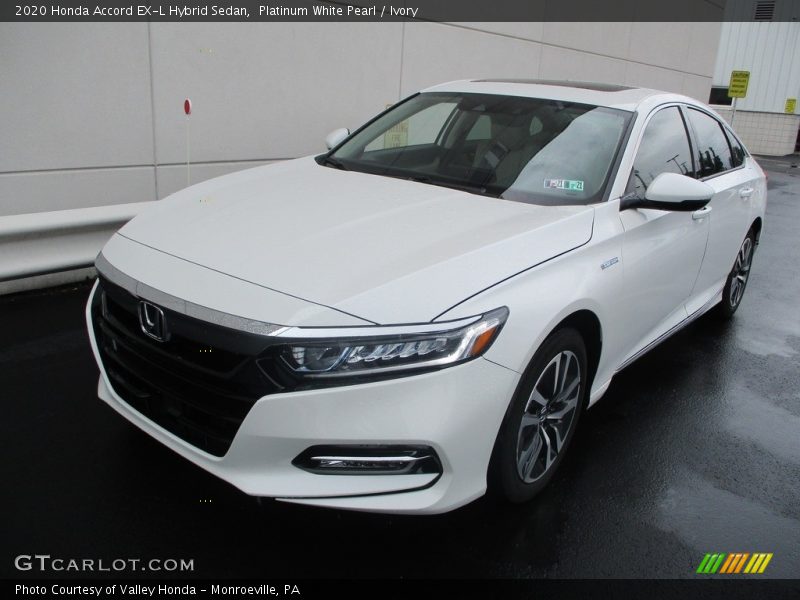 Platinum White Pearl / Ivory 2020 Honda Accord EX-L Hybrid Sedan