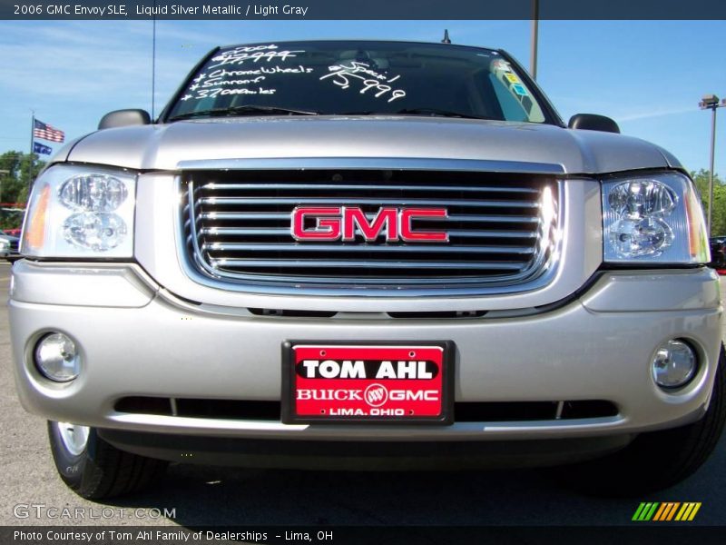Liquid Silver Metallic / Light Gray 2006 GMC Envoy SLE