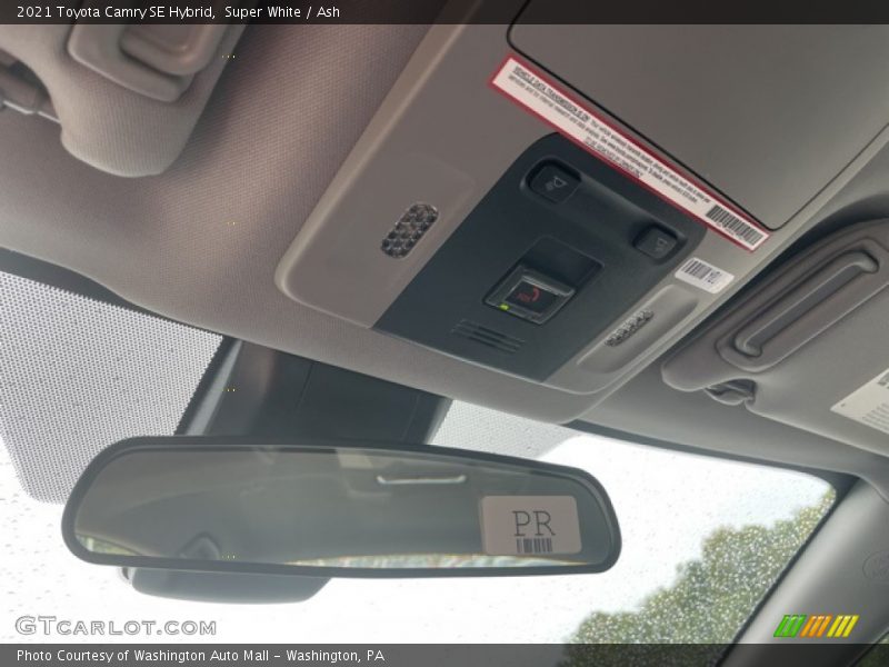 Super White / Ash 2021 Toyota Camry SE Hybrid
