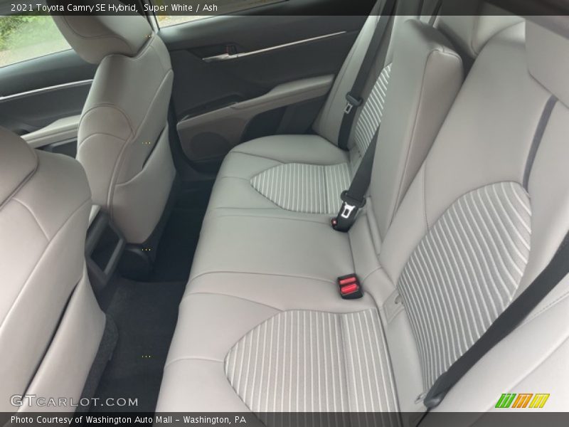 Super White / Ash 2021 Toyota Camry SE Hybrid