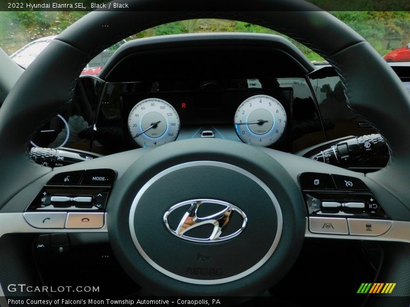 Black / Black 2022 Hyundai Elantra SEL