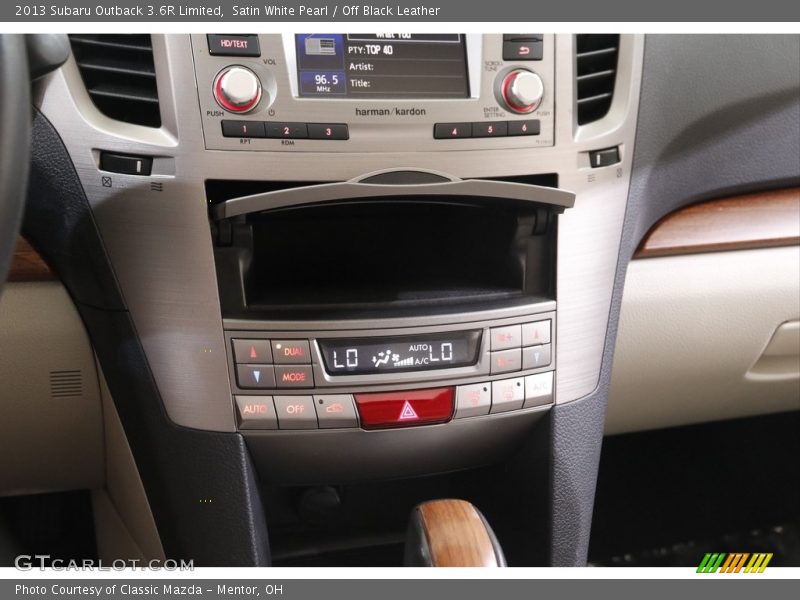 Satin White Pearl / Off Black Leather 2013 Subaru Outback 3.6R Limited