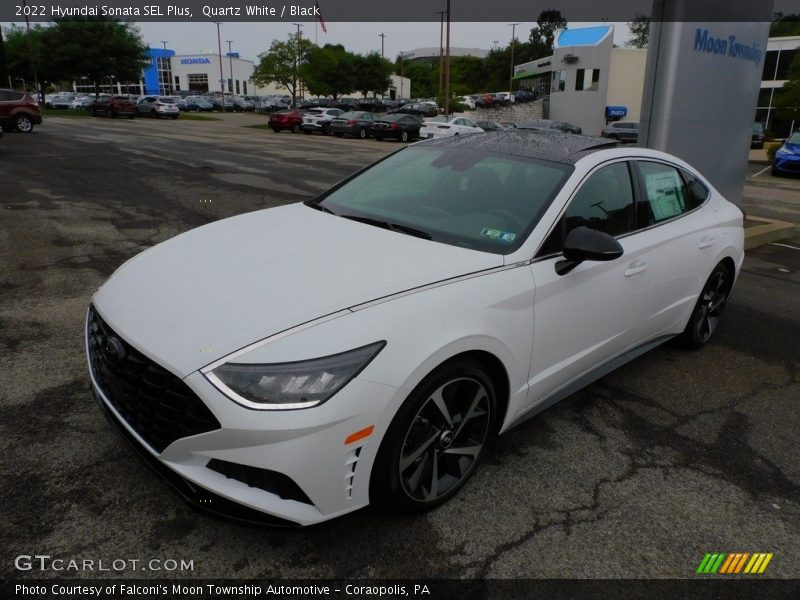 Quartz White / Black 2022 Hyundai Sonata SEL Plus