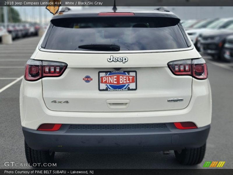 White / Black/Ski Gray 2018 Jeep Compass Latitude 4x4