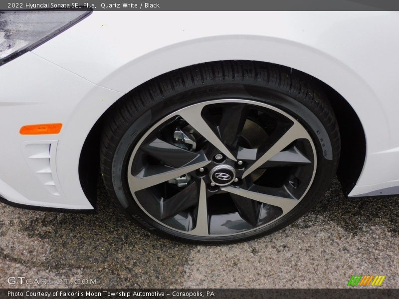 Quartz White / Black 2022 Hyundai Sonata SEL Plus