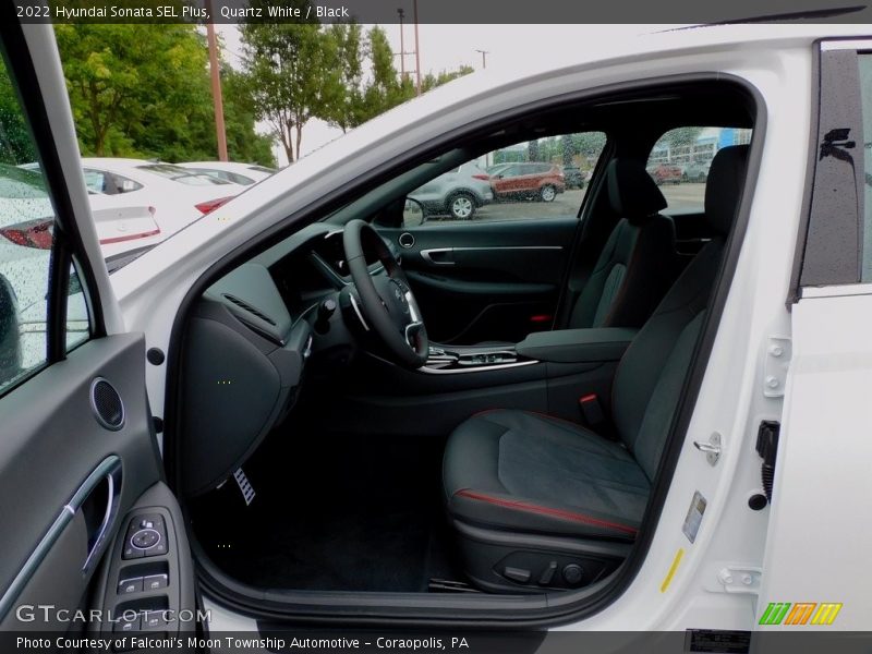 Quartz White / Black 2022 Hyundai Sonata SEL Plus