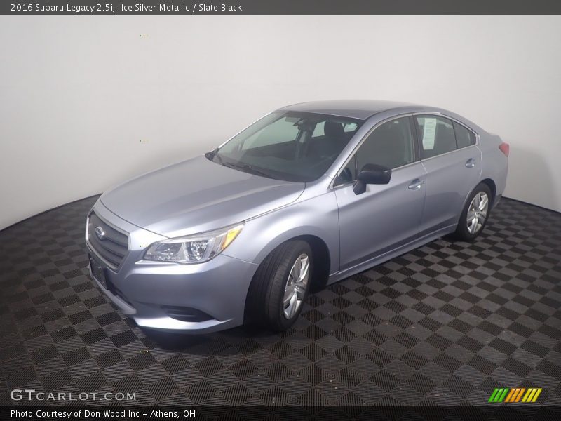 Ice Silver Metallic / Slate Black 2016 Subaru Legacy 2.5i