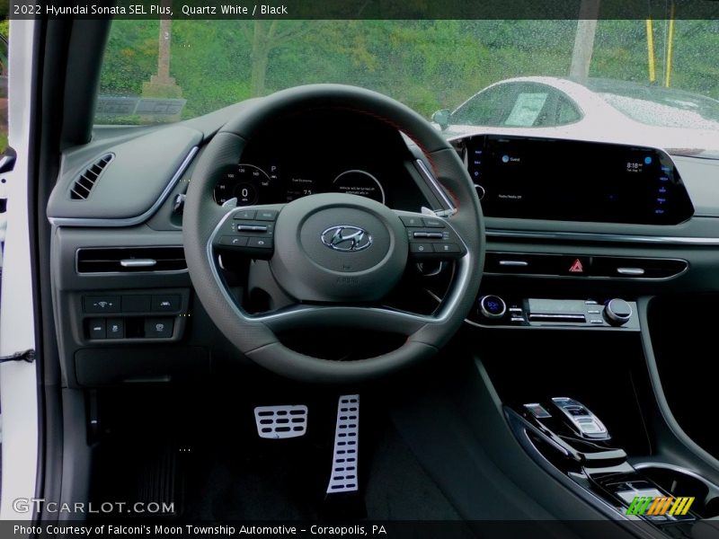 Quartz White / Black 2022 Hyundai Sonata SEL Plus