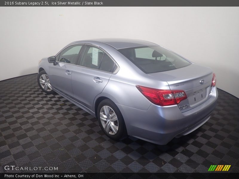 Ice Silver Metallic / Slate Black 2016 Subaru Legacy 2.5i