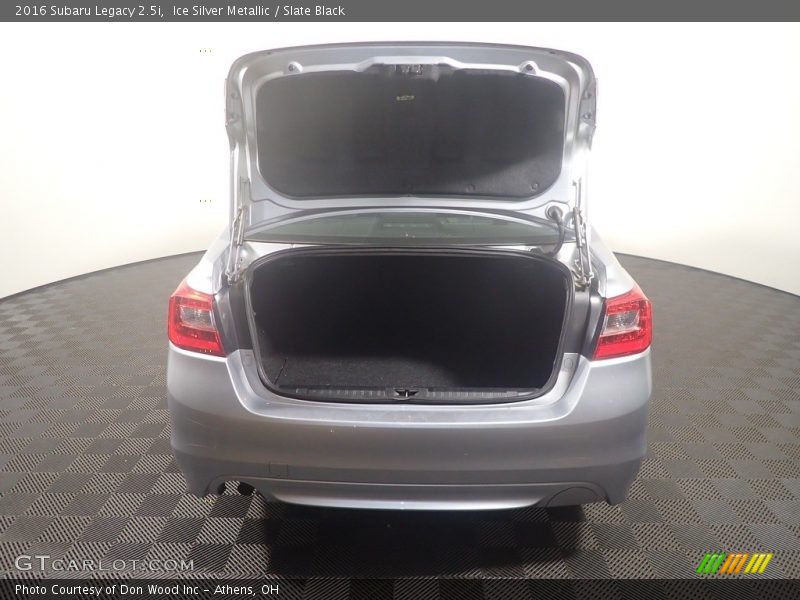 Ice Silver Metallic / Slate Black 2016 Subaru Legacy 2.5i