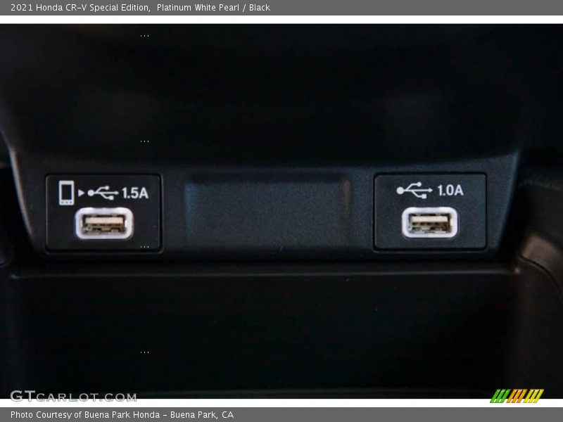 Platinum White Pearl / Black 2021 Honda CR-V Special Edition