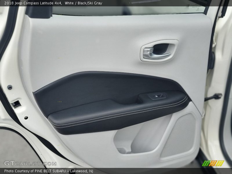 White / Black/Ski Gray 2018 Jeep Compass Latitude 4x4