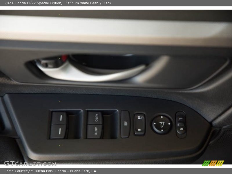 Platinum White Pearl / Black 2021 Honda CR-V Special Edition