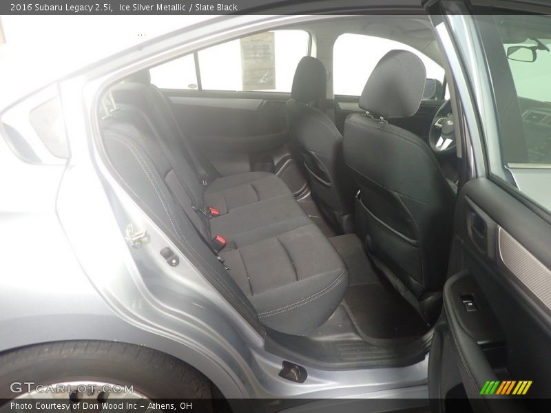 Ice Silver Metallic / Slate Black 2016 Subaru Legacy 2.5i