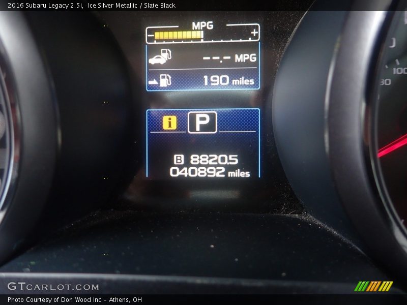 Ice Silver Metallic / Slate Black 2016 Subaru Legacy 2.5i