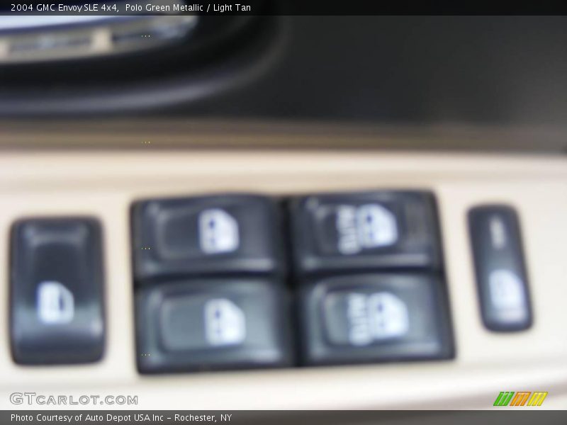 Polo Green Metallic / Light Tan 2004 GMC Envoy SLE 4x4