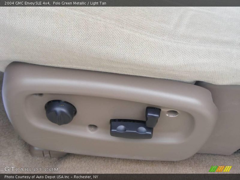 Polo Green Metallic / Light Tan 2004 GMC Envoy SLE 4x4
