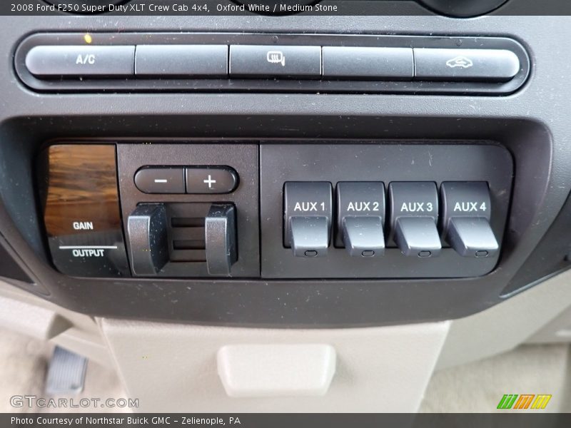 Oxford White / Medium Stone 2008 Ford F250 Super Duty XLT Crew Cab 4x4
