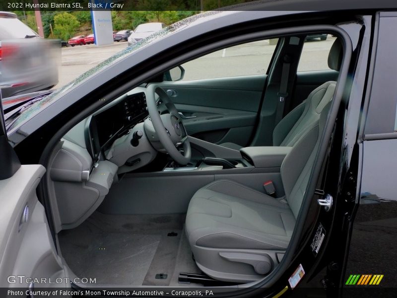 Black / Gray 2022 Hyundai Elantra SEL