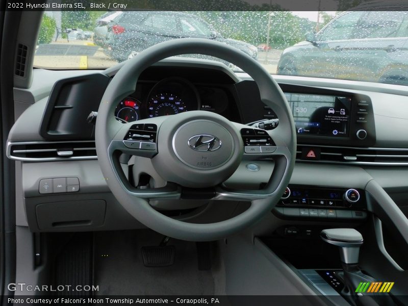 Black / Gray 2022 Hyundai Elantra SEL