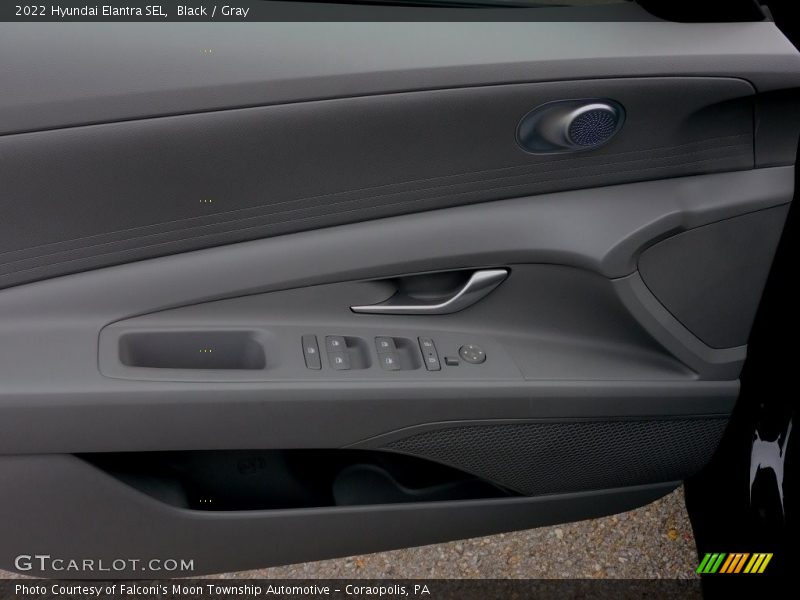 Black / Gray 2022 Hyundai Elantra SEL