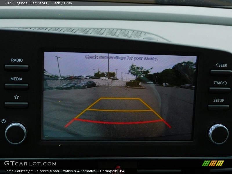 Black / Gray 2022 Hyundai Elantra SEL
