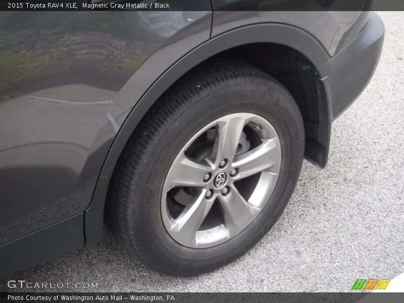 Magnetic Gray Metallic / Black 2015 Toyota RAV4 XLE
