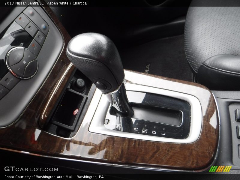 Aspen White / Charcoal 2013 Nissan Sentra SL
