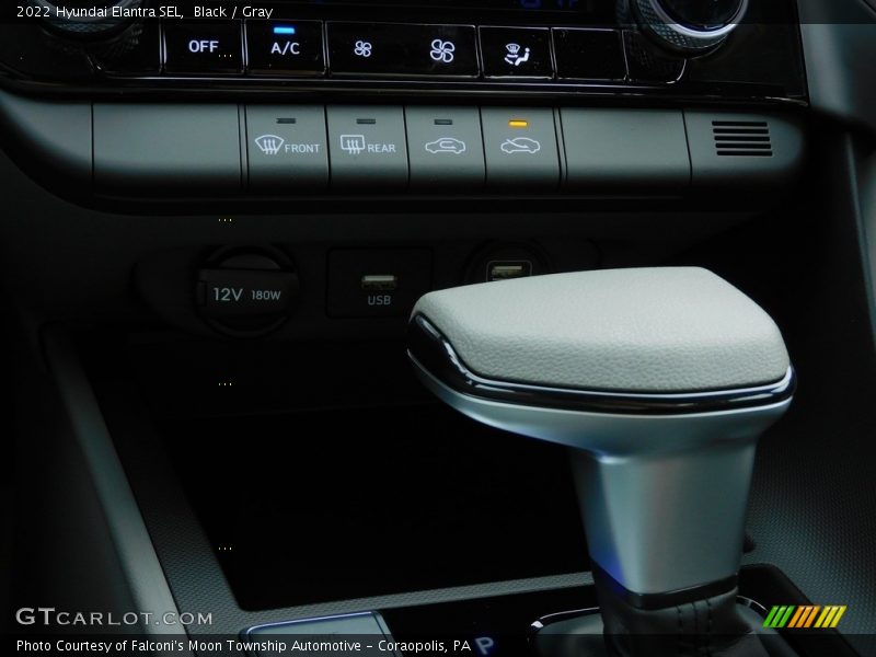 Black / Gray 2022 Hyundai Elantra SEL