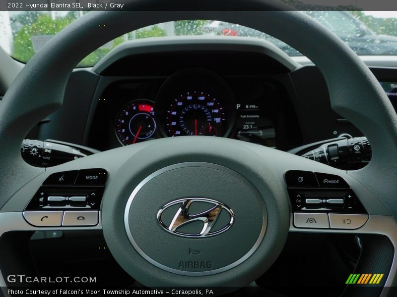 Black / Gray 2022 Hyundai Elantra SEL
