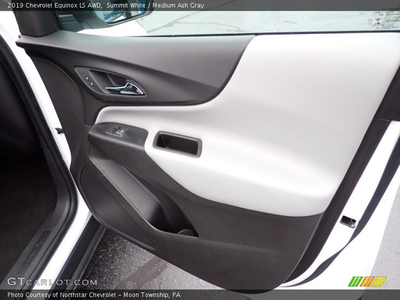 Summit White / Medium Ash Gray 2019 Chevrolet Equinox LS AWD