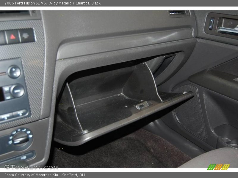 Alloy Metallic / Charcoal Black 2006 Ford Fusion SE V6
