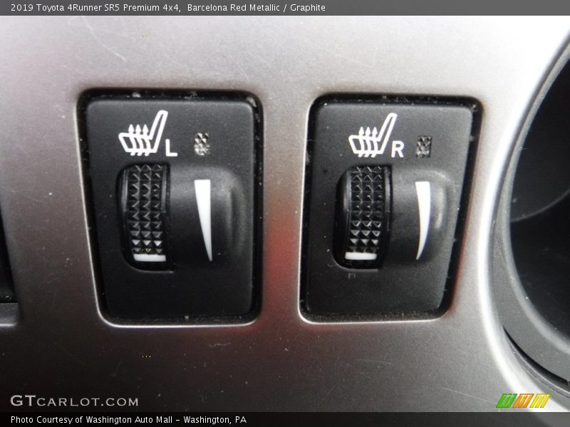 Barcelona Red Metallic / Graphite 2019 Toyota 4Runner SR5 Premium 4x4