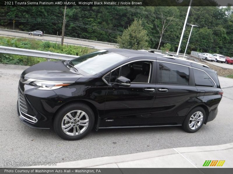  2021 Sienna Platinum AWD Hybrid Midnight Black Metallic