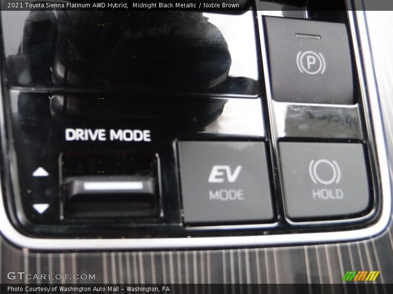 Midnight Black Metallic / Noble Brown 2021 Toyota Sienna Platinum AWD Hybrid