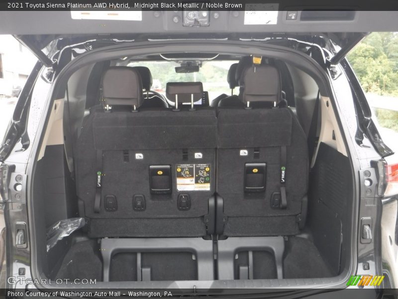  2021 Sienna Platinum AWD Hybrid Trunk