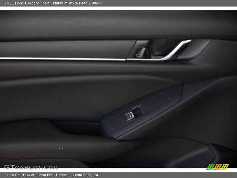 Platinum White Pearl / Black 2021 Honda Accord Sport