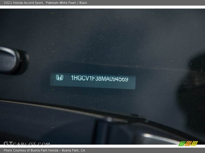 Platinum White Pearl / Black 2021 Honda Accord Sport