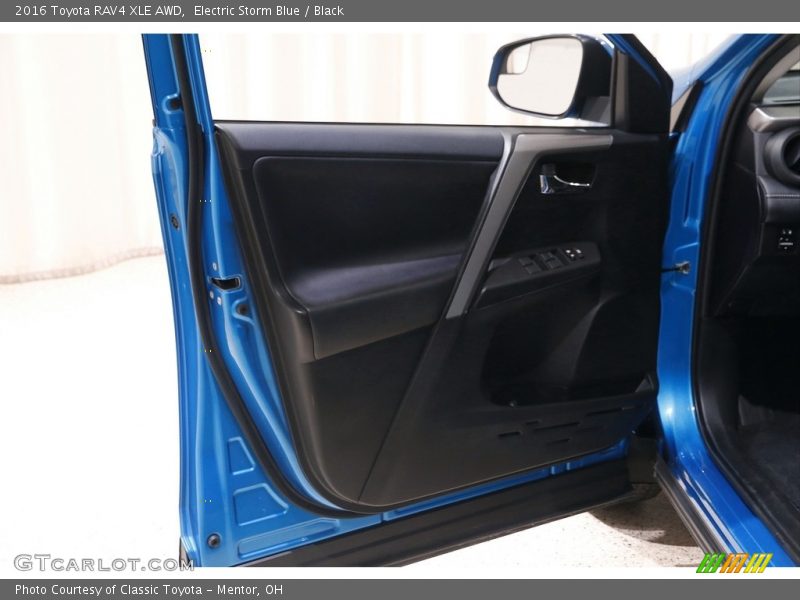 Electric Storm Blue / Black 2016 Toyota RAV4 XLE AWD