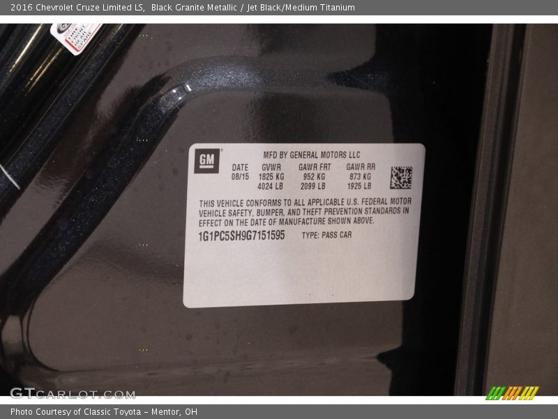 Black Granite Metallic / Jet Black/Medium Titanium 2016 Chevrolet Cruze Limited LS