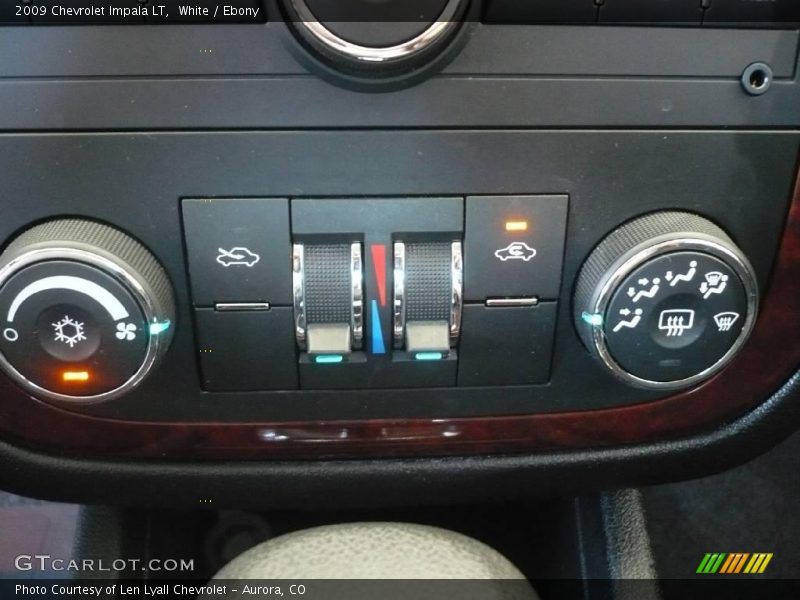 White / Ebony 2009 Chevrolet Impala LT