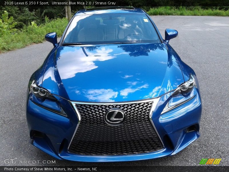 Ultrasonic Blue Mica 2.0 / Stratus Gray 2016 Lexus IS 350 F Sport