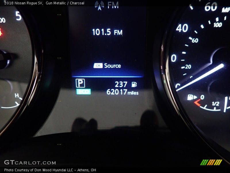Gun Metallic / Charcoal 2018 Nissan Rogue SV