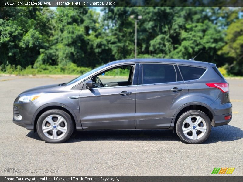 Magnetic Metallic / Charcoal Black 2015 Ford Escape SE 4WD