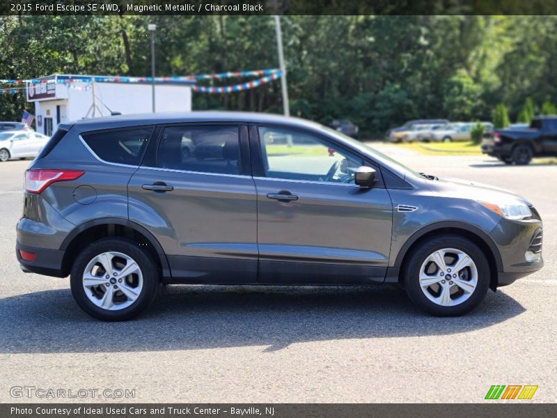 Magnetic Metallic / Charcoal Black 2015 Ford Escape SE 4WD