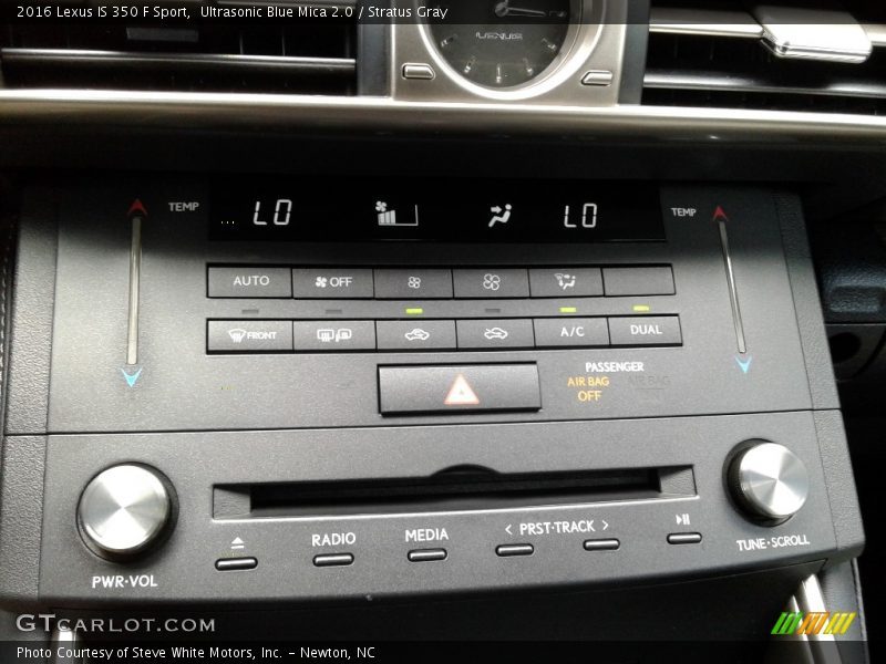 Controls of 2016 IS 350 F Sport