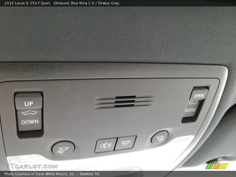 Ultrasonic Blue Mica 2.0 / Stratus Gray 2016 Lexus IS 350 F Sport