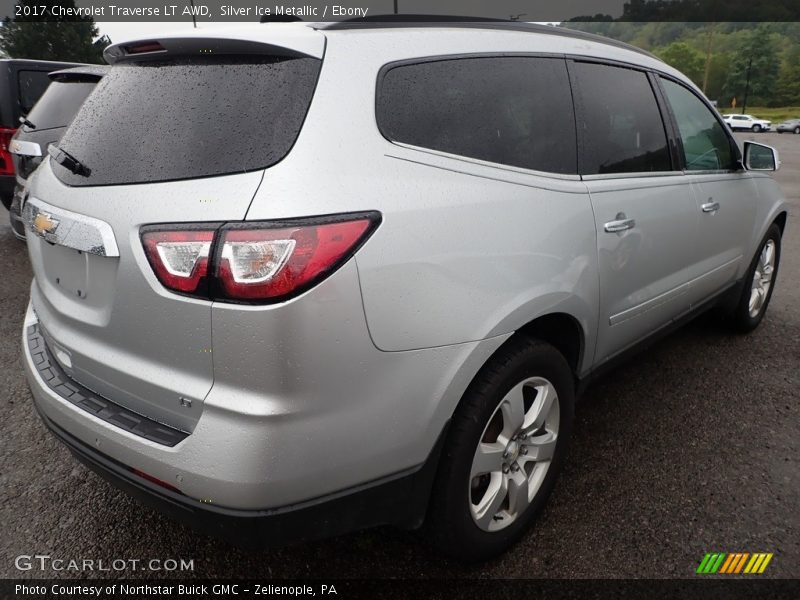 Silver Ice Metallic / Ebony 2017 Chevrolet Traverse LT AWD