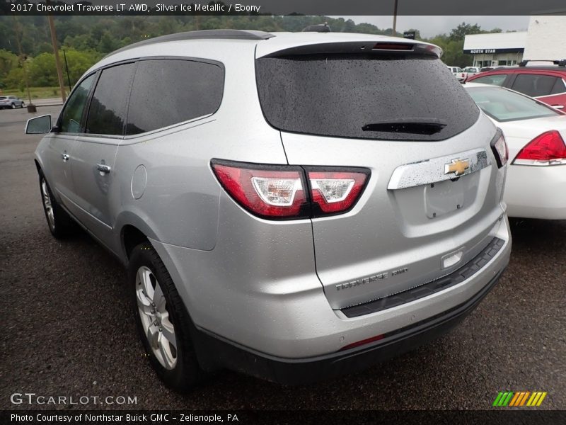 Silver Ice Metallic / Ebony 2017 Chevrolet Traverse LT AWD